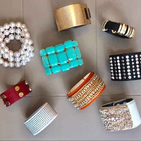 Jewelry - Bracelets **lot of 9**